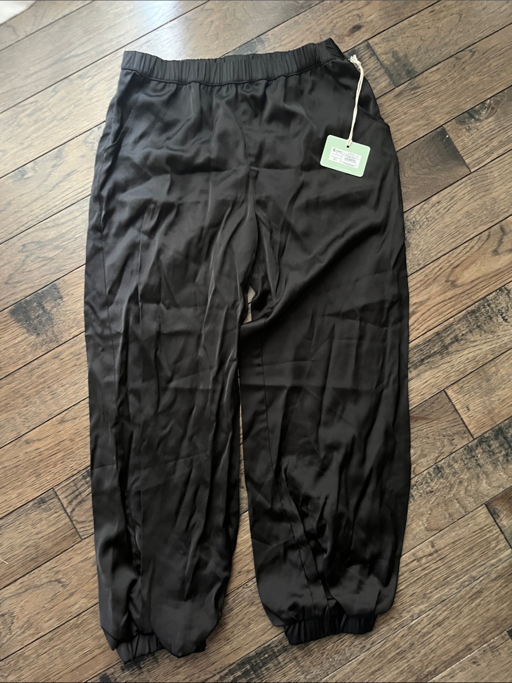 Owillo kids black joggers size large new
